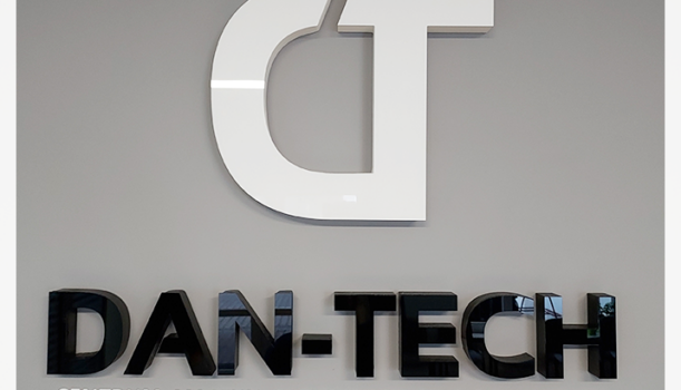 Reklama dla Centrum maszyn sadowniczych i rolniczych DAN-TECH w Grójcu