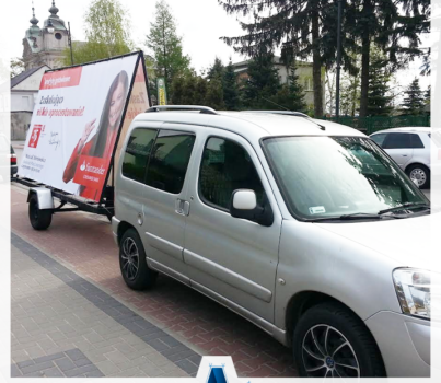 Wynajem przyczepek reklamowych